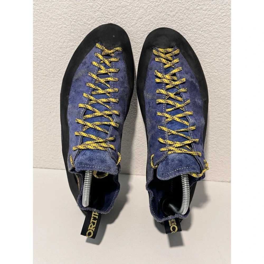 La Sportiva Climbing Shoes Mens US 9.5 EU 43 Blue Suede Lace Up Rock Gym Yellow